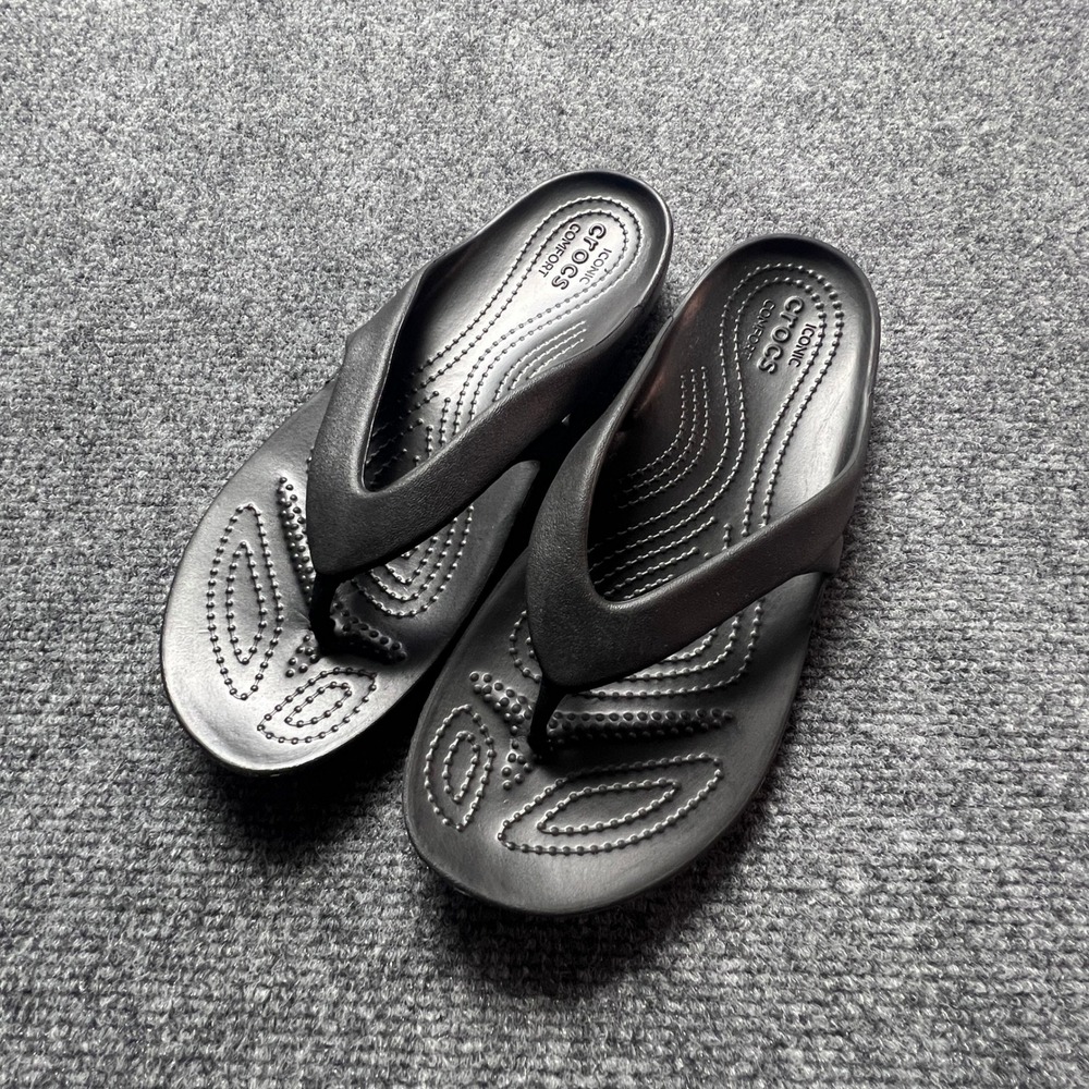 Crocs Kadee II Flip Flops Black Women Size 7 Iconic Comfort Sandals